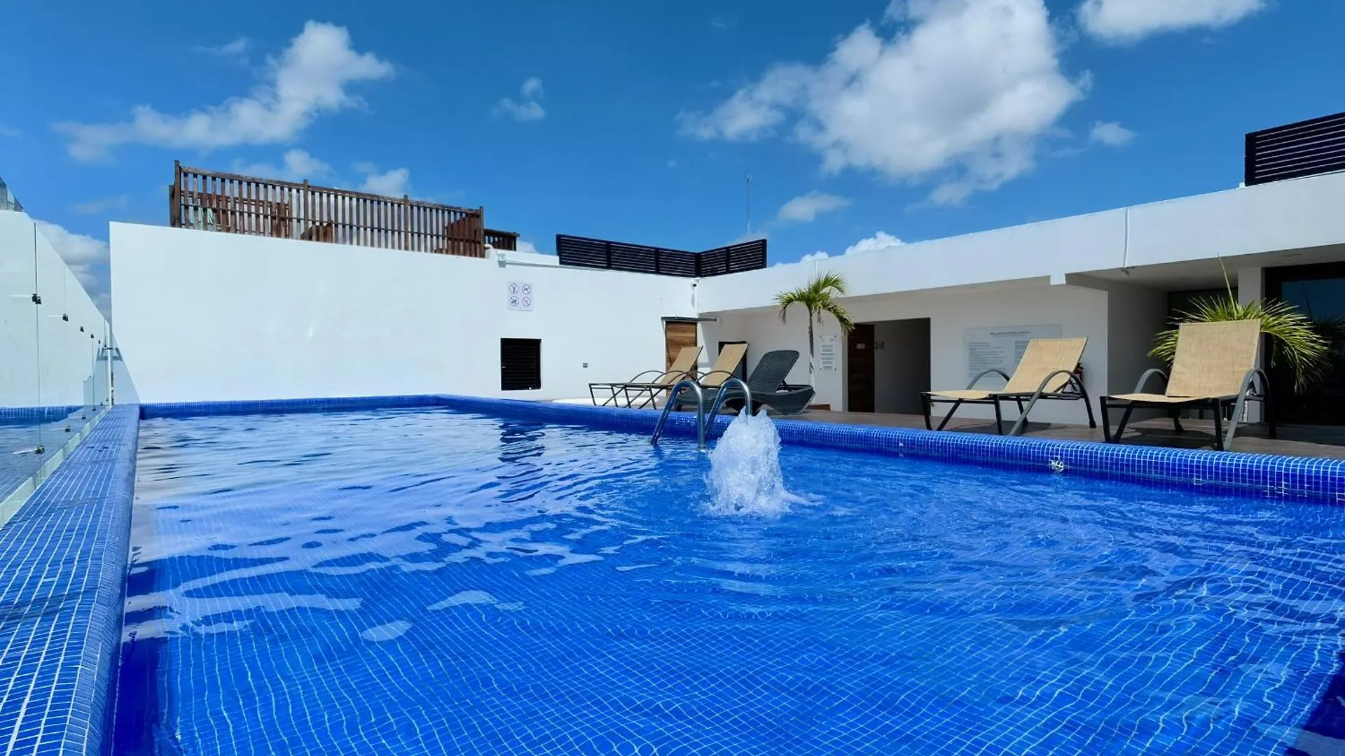 Icono Luxury Ph By Booking Guys بلايا ديل كارمن